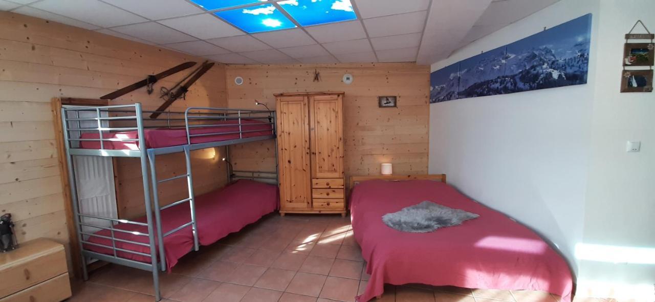 L'Aigle Royal Apartment Вожани Екстериор снимка